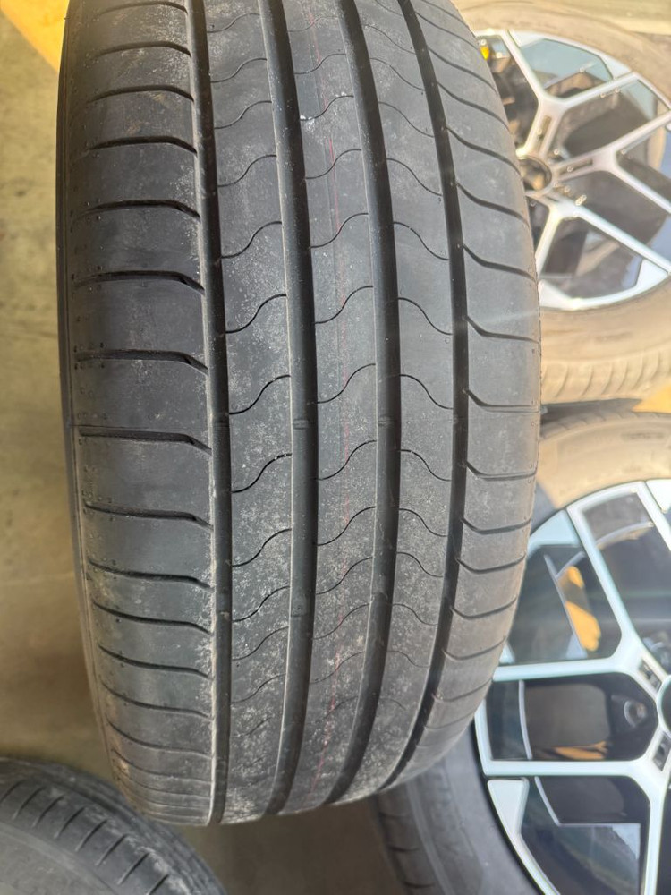 벤츠 e클래스 w214 18인치 휠타이어 한대분 새제품 이미지