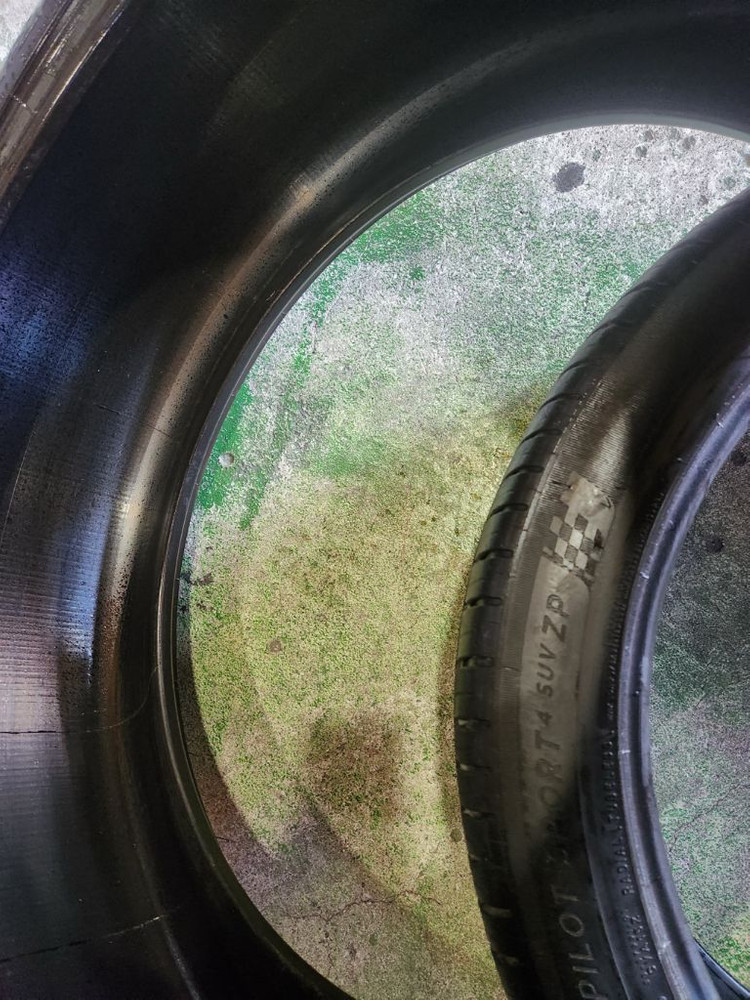 미쉐린 파일럿스포츠4 SUV ZP 런플랫 275 40 22 (2개) 이미지