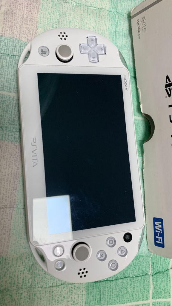 A급 소니 PS비타 PS Vita 2세대 화이트 팝니다. 이미지