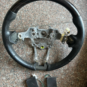 올뉴카니발 순정핸들&순정기어봉 이미지