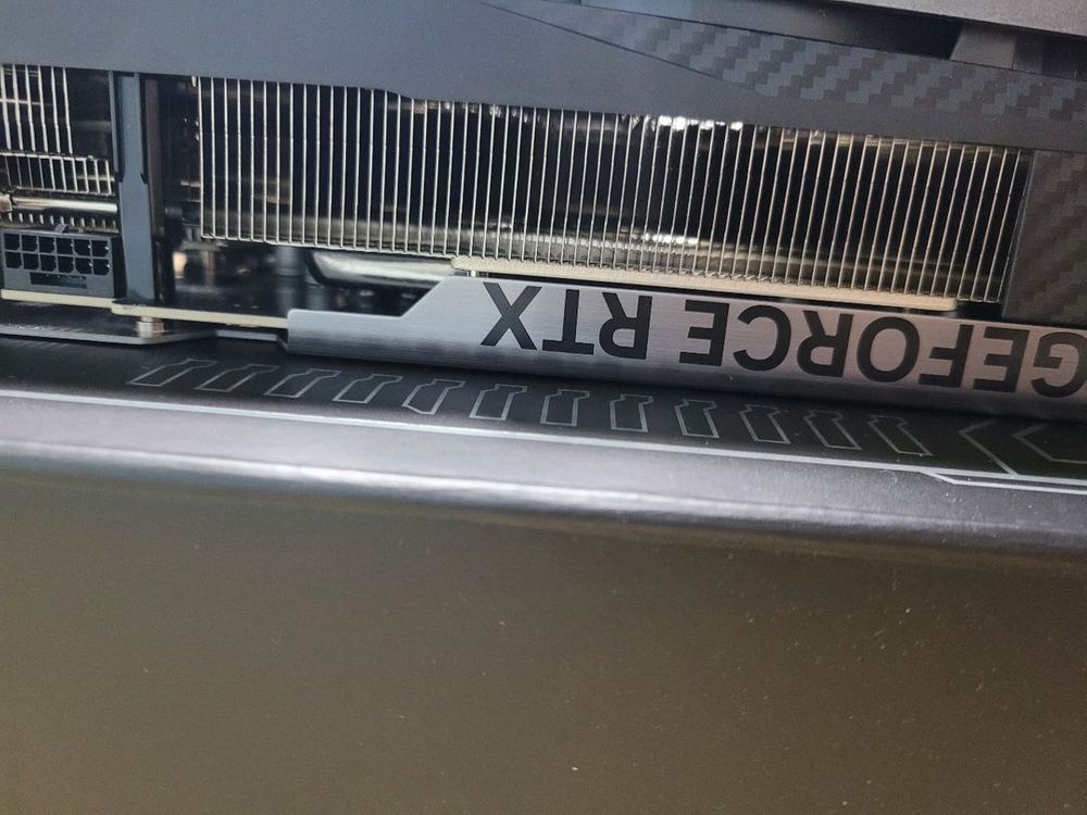 부산 직거래 MSI RTX 5070Ti 16GB 뱅가드 런치에디션 이미지