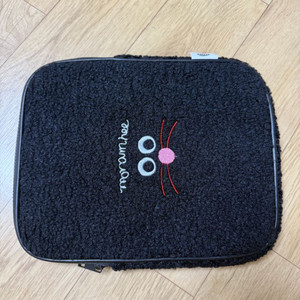 모남희 아이패드 파우치 이미지