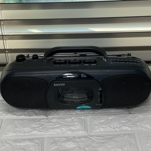 산요 카세트플레이어 라디오 작동잘됨