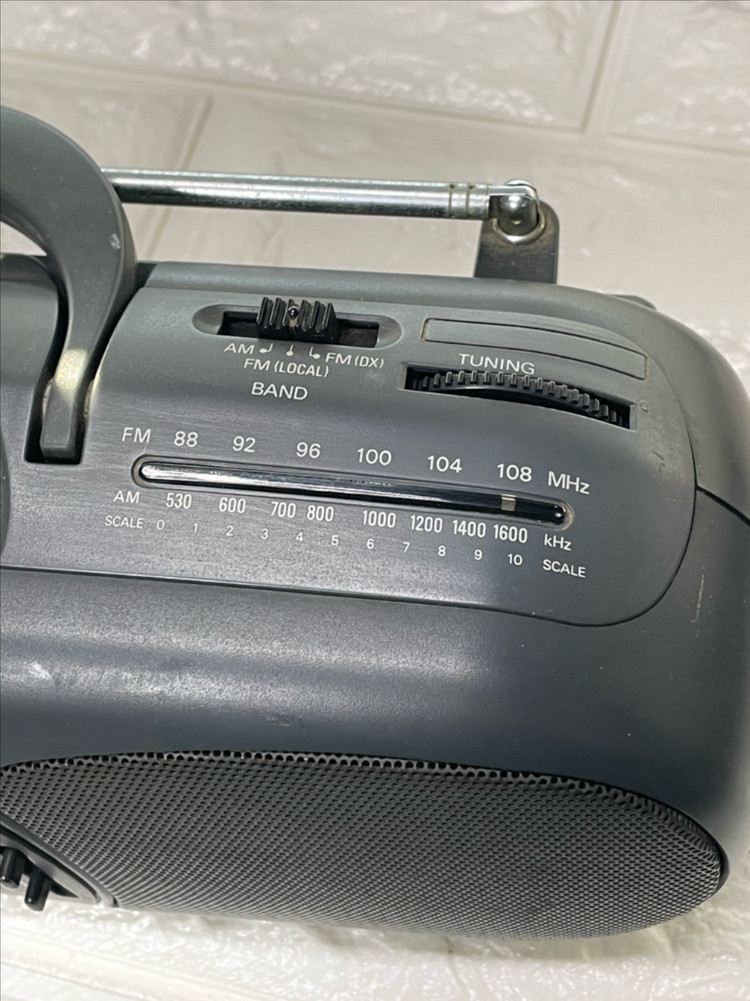 산요 카세트플레이어 라디오 작동잘됨--4