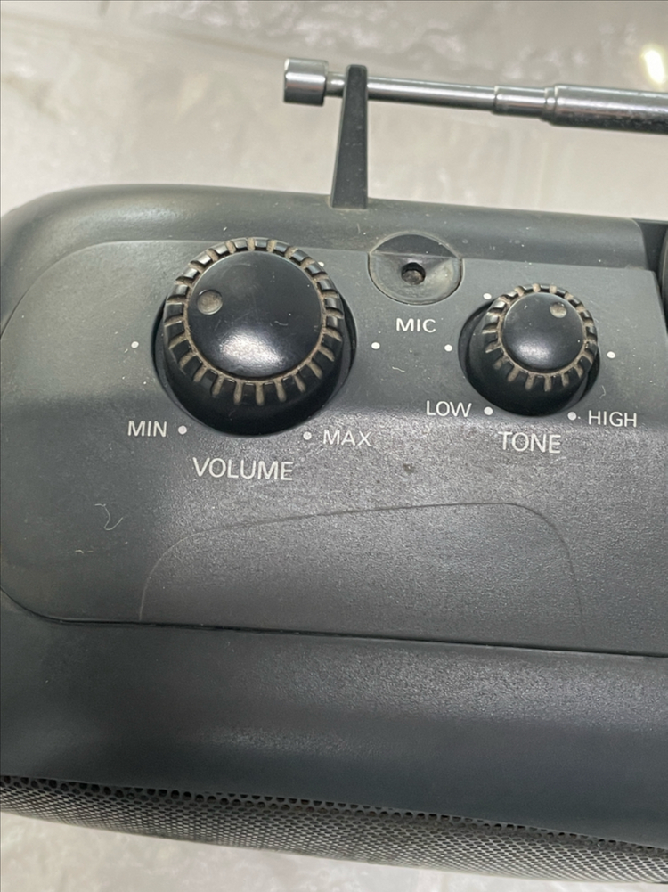 산요 카세트플레이어 라디오 작동잘됨--6