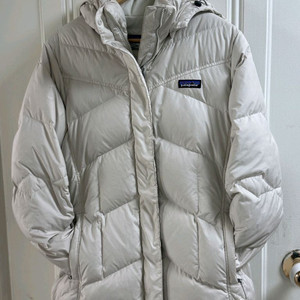 파타고니아 여성 Womens Down With It Parka 구스다운패딩 L(이번주 까지만판매) 이미지