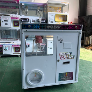 스마일크레인 인형뽑기기계 이미지