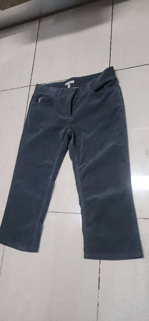 버버리 여성 코듀로이 7부팬츠 이미지