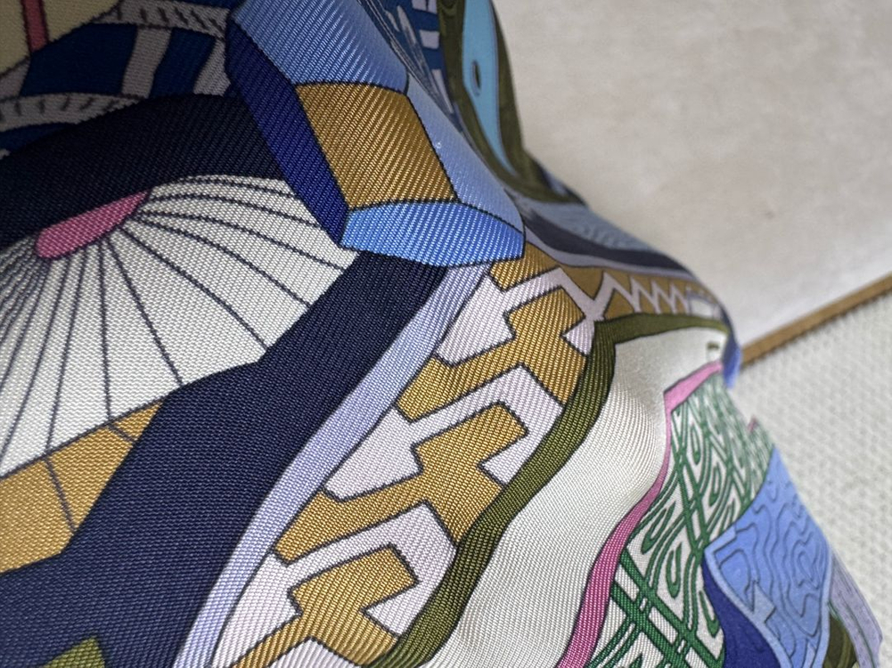 에르메스 스카프 까레 이미지