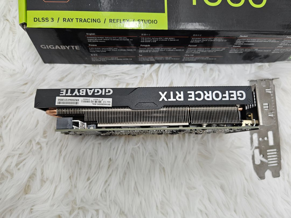 SFF/ITX LP RTX 4060 그래픽카드 (RTX5060대비 저전력) 이미지