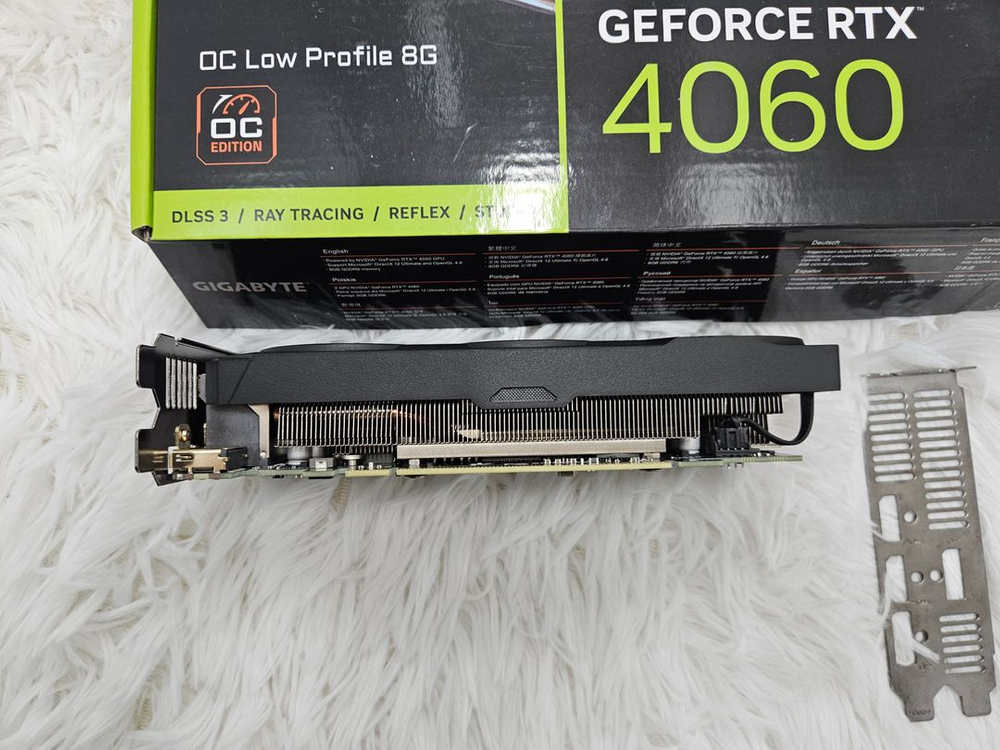 SFF/ITX LP RTX 4060 그래픽카드 (RTX5060대비 저전력) 이미지