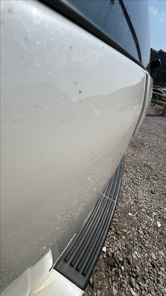 2011년 5월 기아 카니발R GLX 기본형 LPI 5인승 진주색 350만원--2