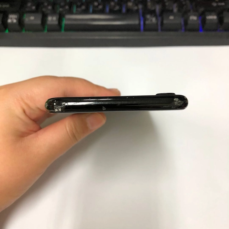 .아이폰7 32GB 제트블랙 중고폰 배터리100% 인스타 사진폰 카메라폰 레트로감성 111382 이미지
