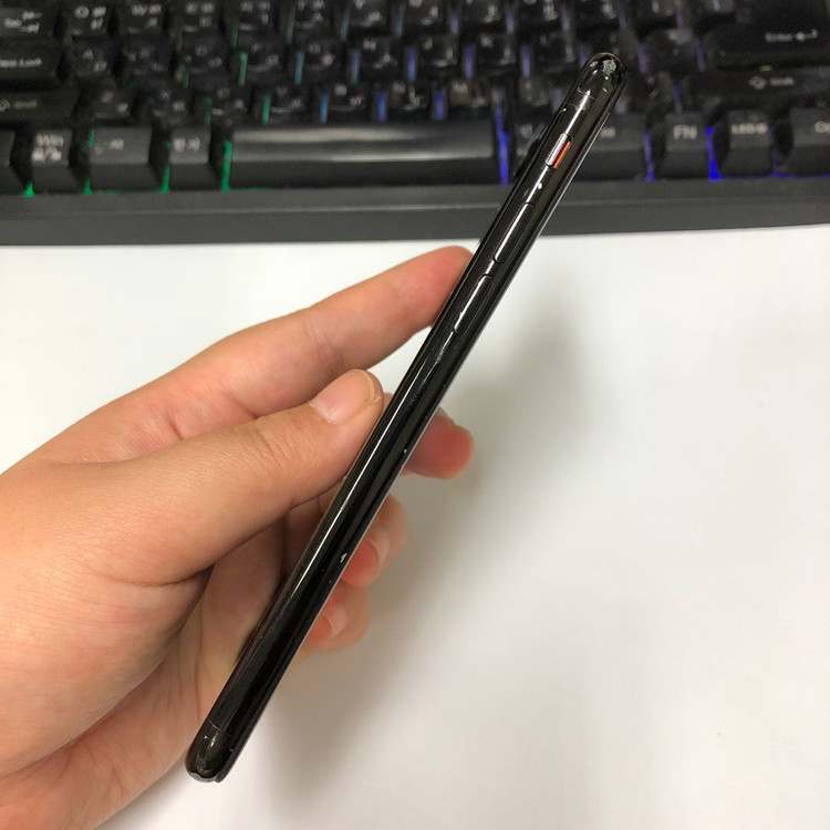 .아이폰7 32GB 제트블랙 중고폰 배터리100% 인스타 사진폰 카메라폰 레트로감성 111382 이미지