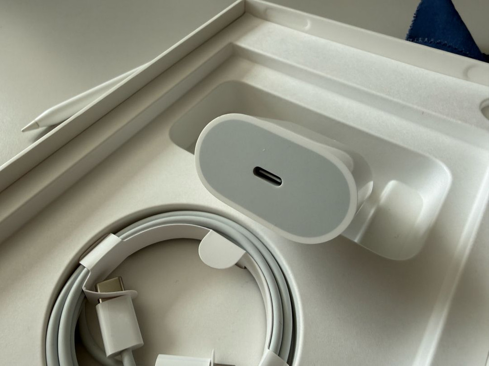 6세대 아이패드 미니 64GB + 애플 팬슬 2세대 [퍼플 A+급]--1