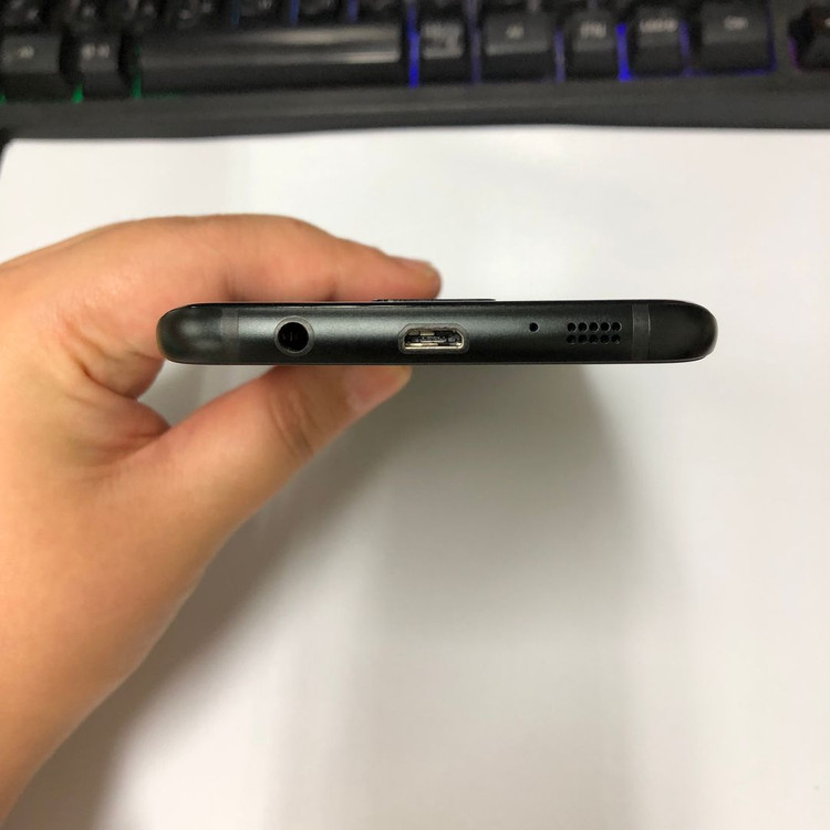 갤럭시S7 엣지 128GB 블랙오니스 중고폰 세컨폰 자녀폰 어르신폰 서브폰 효도폰 210868--4