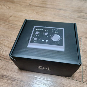 오디언트 id4 mk2 이미지