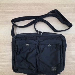 요시다 포터 탱커 숄더백 라지 L 블랙 판매. 622-78810