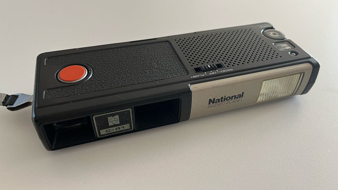 파나소닉 필름 카메라 C-R1 라디오 기능 레트로 이미지