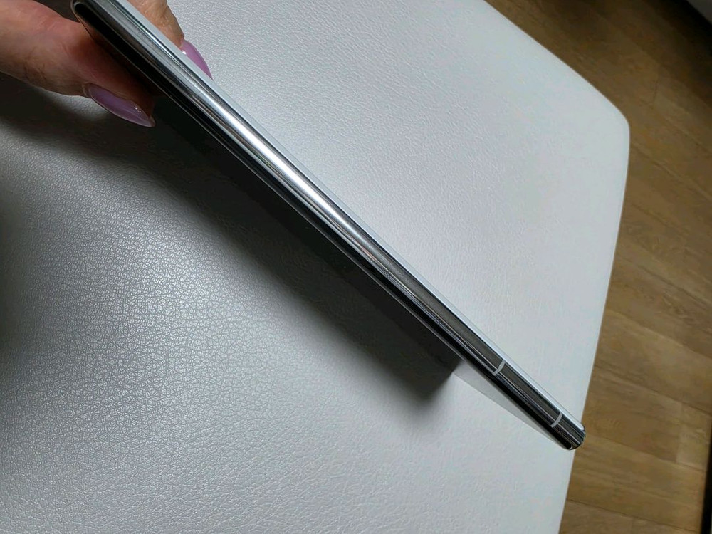 갤럭시S22 울트라 512기가 팝니다 색상 팬텀 화이트--6