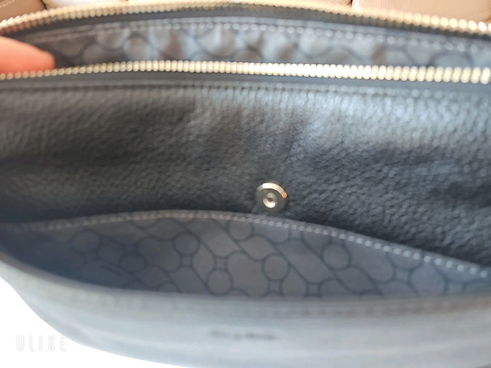 오야니 레더 클러치백 이미지