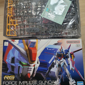 반다이 RG 포스 임펄스 건담 이미지