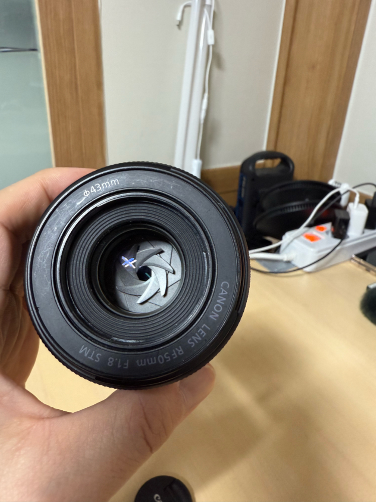 캐논 RF 마운트 50mm F1.8 단렌즈--1