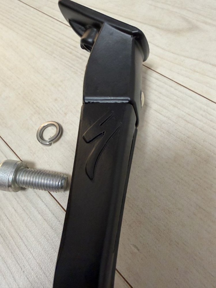 스페셜라이즈드 킥스탠드 팝니다. (받침대)--2