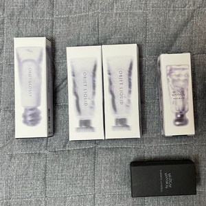 무지개맨션 오브제 글로시 틴트 베일드롭 리퀴드 틴트 오디, 스트레인저 블러쉬 부케 이미지