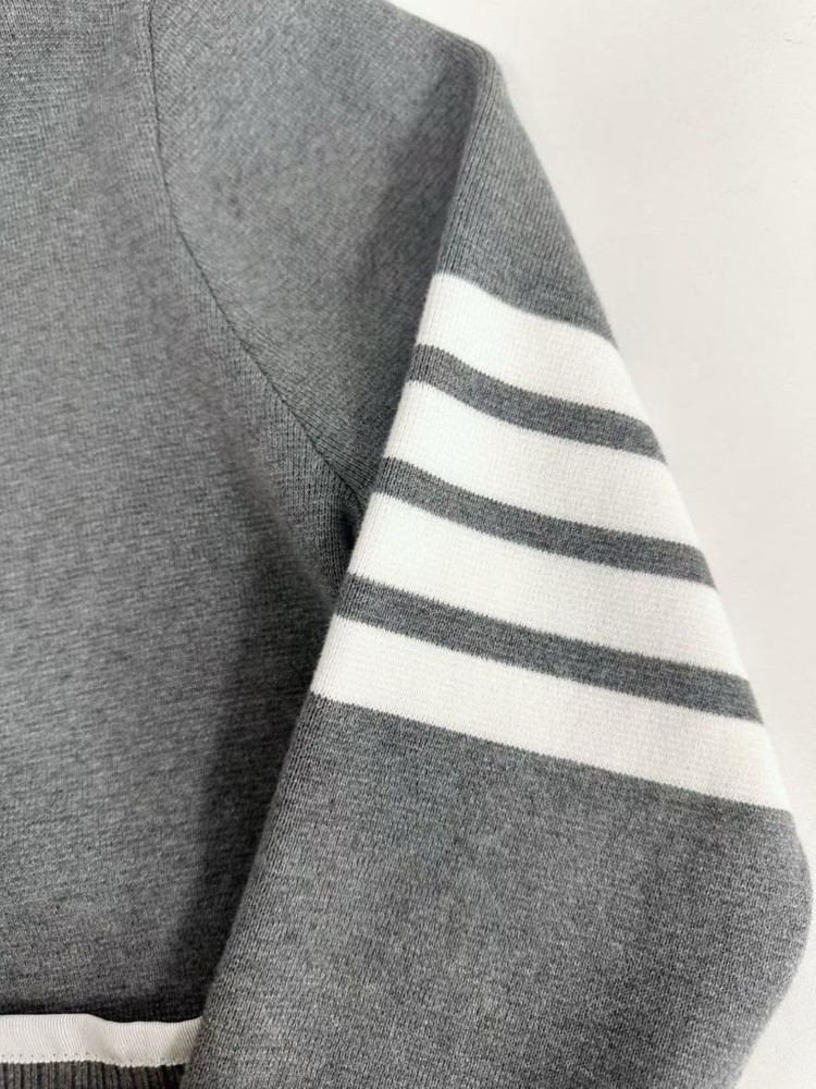 톰브라운 밀라노 스티치 브이넥 가디건 라이트 그레이 이미지