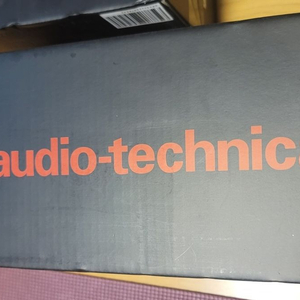 오디오 테크니카 블루투스 턴테이블 AT-SB727 이미지