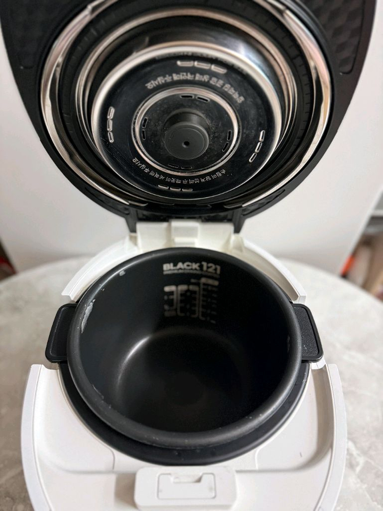 쿠첸 6인용 IH 전기압력밥솥 이미지