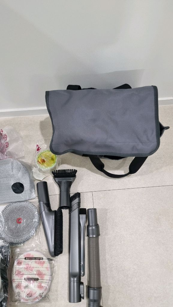 LG 코드제로 무선청소기 풀세트 판매합니다 이미지