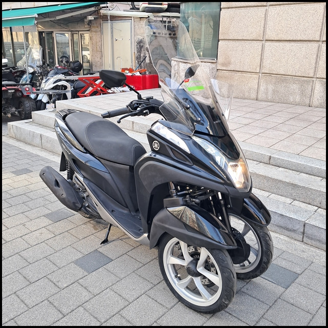 야마하 트리시티125 중고 삼륜오토바이 이미지