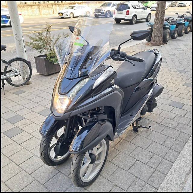 야마하 트리시티125 중고 삼륜오토바이 이미지