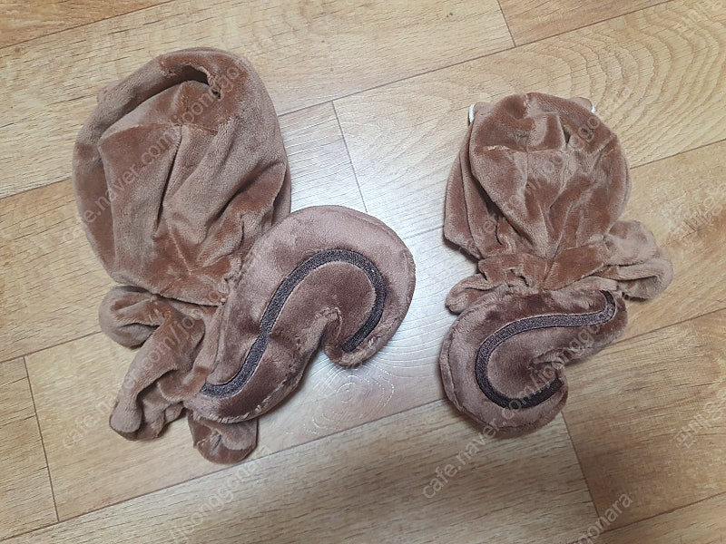 20cm 15cm 10cm 인형옷 동물 다람쥐 공룡 침낭우주복 원피스 등 여러개 판매 이미지