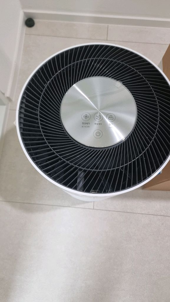 LG 퓨리케어 공기청정기 S급으로 판매합니다 이미지