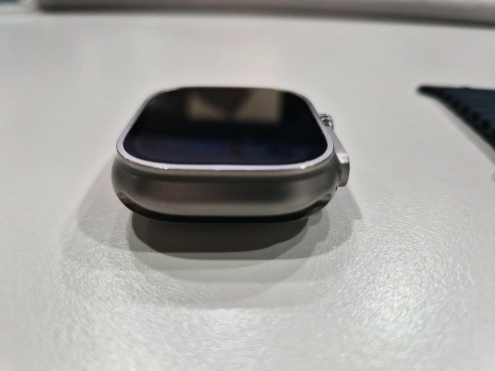 애플워치 울트라 2세대 49mm--4