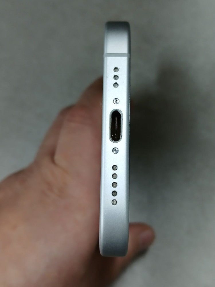 아이폰16 256G 화이트 S급 팔아요[87만]--1