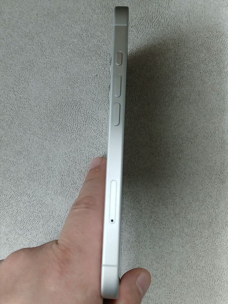 아이폰16 256G 화이트 S급 팔아요[87만]--2