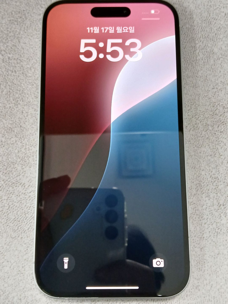 아이폰16 256G 화이트 S급 팔아요[87만]--5
