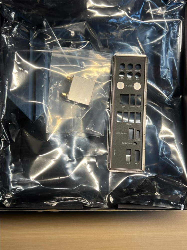 RYZEN 7 7800X3D,B650M,듀얼공랭쿨러 보드셋 이미지