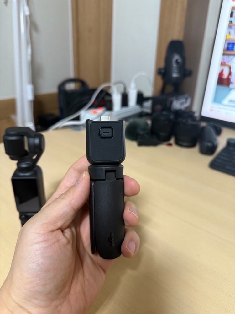 오즈모 포켓3 기본형 판매 (사용감 있음)--5