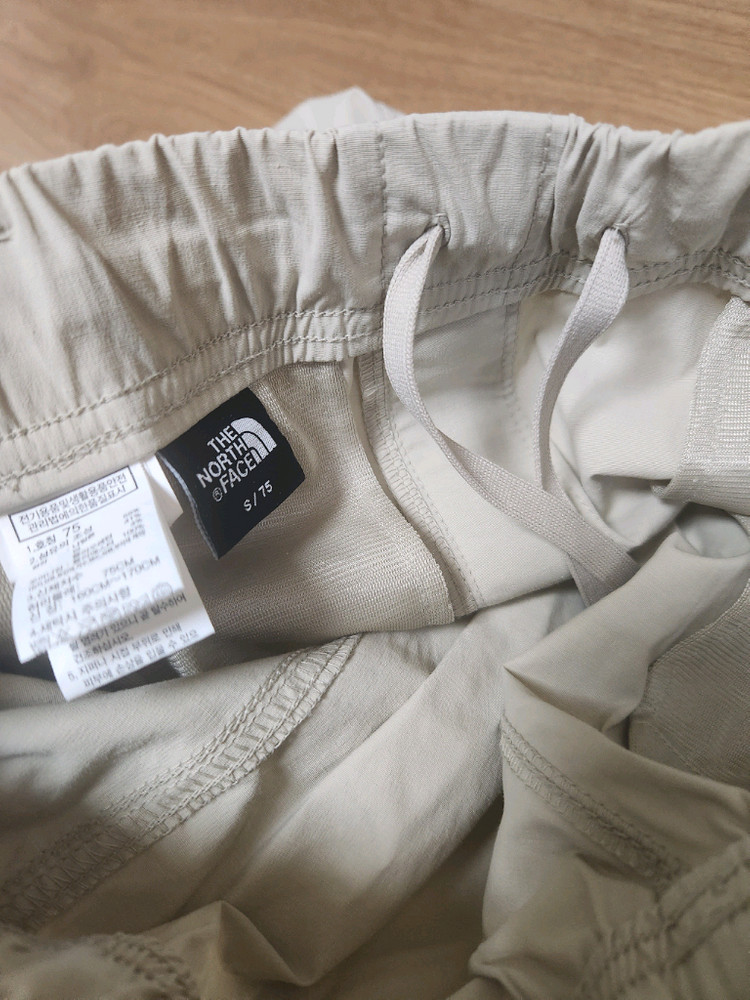 노스페이스 카고 조거 바지 라이트베이지 75S 사이즈 팝니다--2