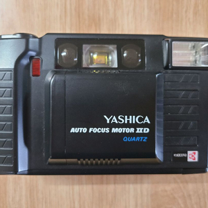 Yashica Auto Focus Motor II D 필름카메라(부품, 장식, 인테리어용) 이미지