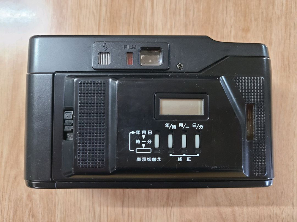 Yashica Auto Focus Motor II D 필름카메라(부품, 장식, 인테리어용) 이미지