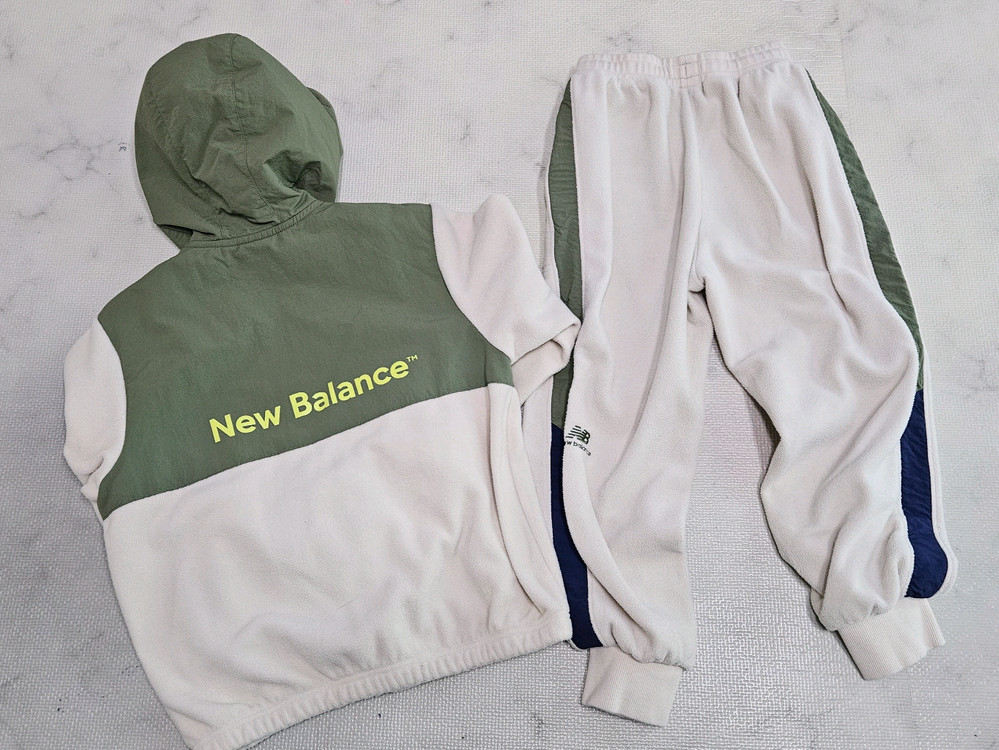 뉴발란스키즈 140 플리스집업 상하세트--1