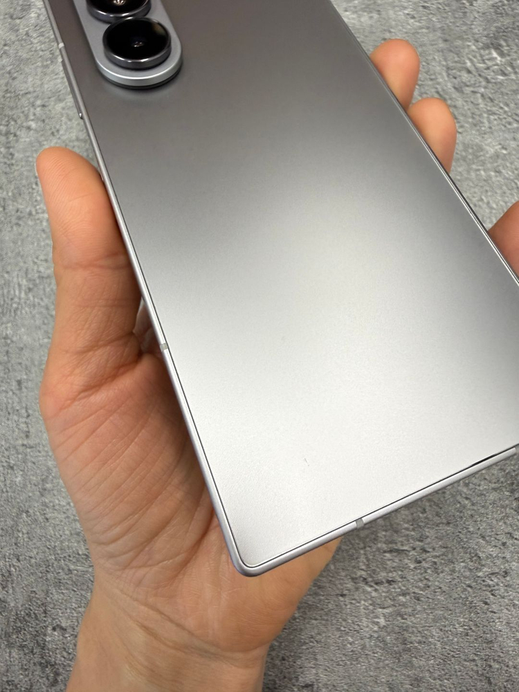 갤럭시 Z폴드7 실버 256기가 (25년12월개통) 이미지