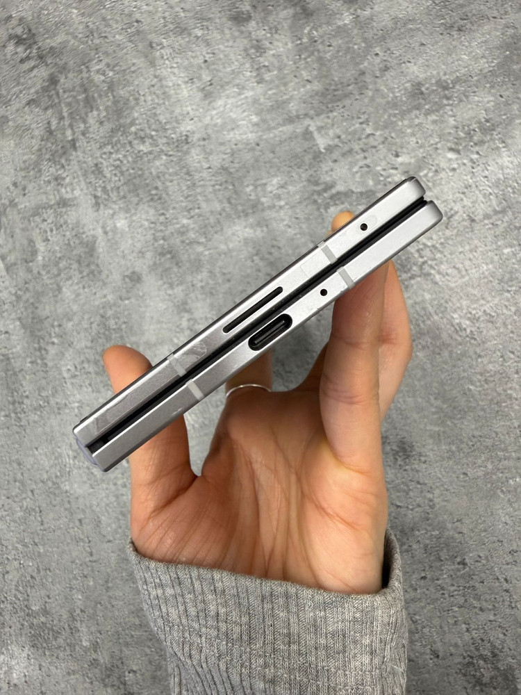 갤럭시 Z폴드7 실버 256기가 (25년12월개통) 이미지