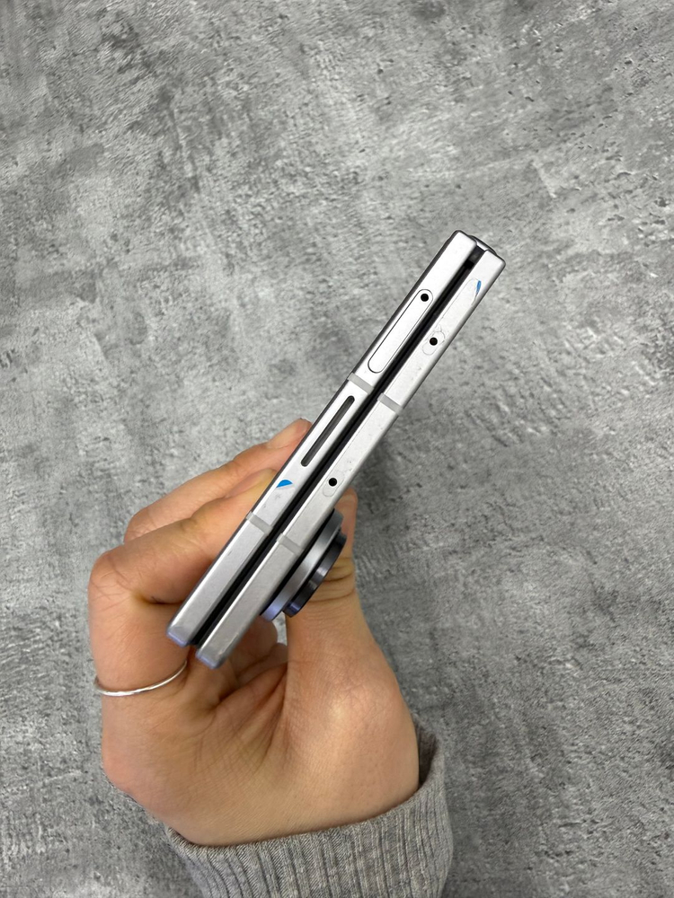 갤럭시 Z폴드7 실버 256기가 (25년12월개통) 이미지